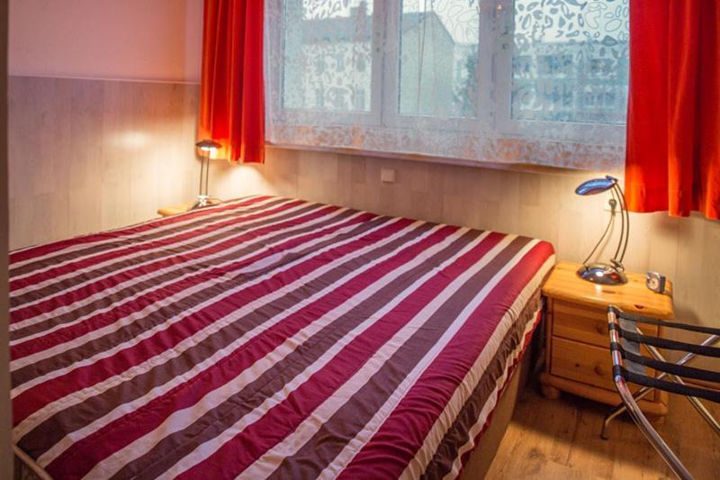 H&H Apartments Im Herzen Der Stadt Teilweise Mit Balkon Ruhig Zentral Modern Mit Kueche Greifswald Ngoại thất bức ảnh