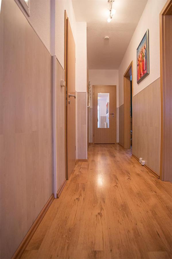 H&H Apartments Im Herzen Der Stadt Teilweise Mit Balkon Ruhig Zentral Modern Mit Kueche Greifswald Ngoại thất bức ảnh
